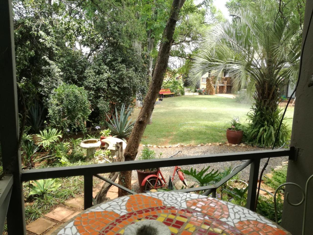 Adam'S Eden Guest House Pretoria Ngoại thất bức ảnh